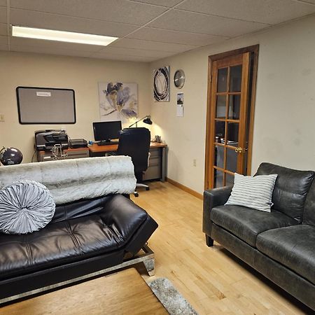 Furnished 1Br Apt With Equipped Office- North Seattle Exterior photo