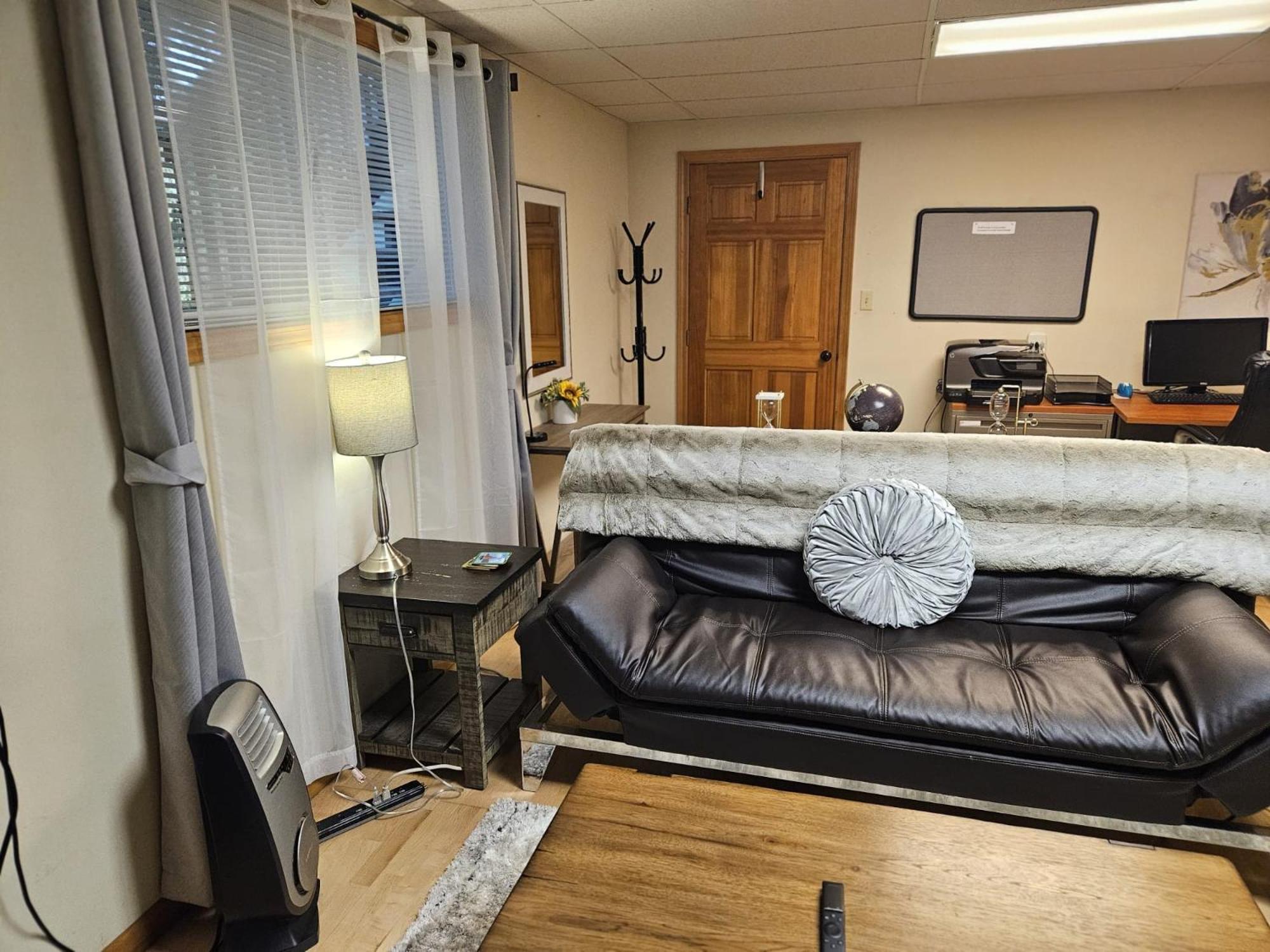 Furnished 1Br Apt With Equipped Office- North Seattle Exterior photo